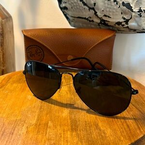 Ray-Ban Classic Black Aviators